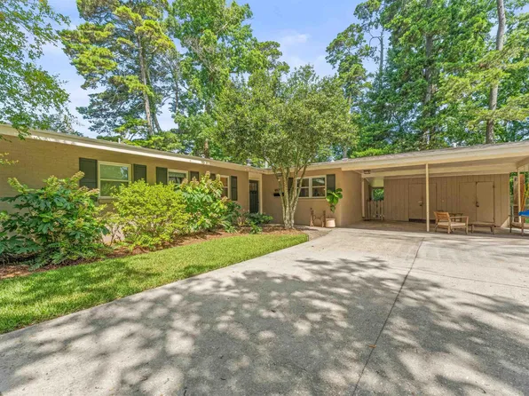 4975 Abelia Ct, Baton Rouge, LA 70808
