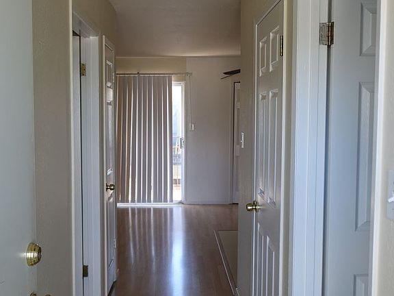 3rd image of 45 Wilson Ave APT 10