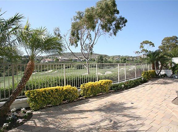 2nd image of 74 Avenida Cristal