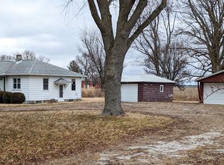 1490 County Road 1800 E, Urbana, IL 61802