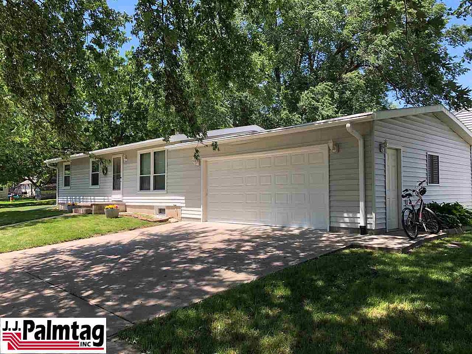 1st image of 1606 24th St