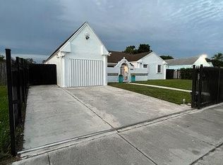 12445 SW 219th St, Miami, FL 33170