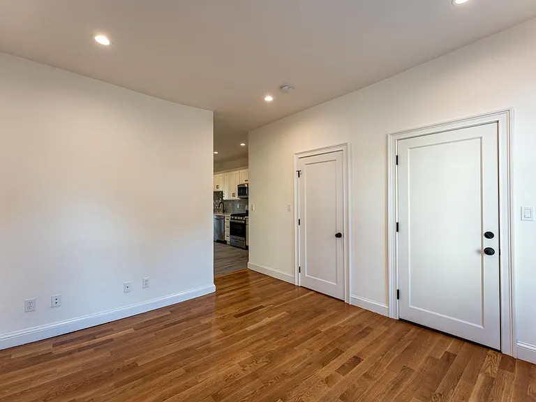 3 Payson Pl #1 — Photo 4
