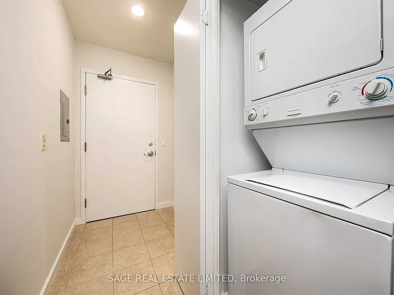 218 Queens Quay W #1711 — Photo 10