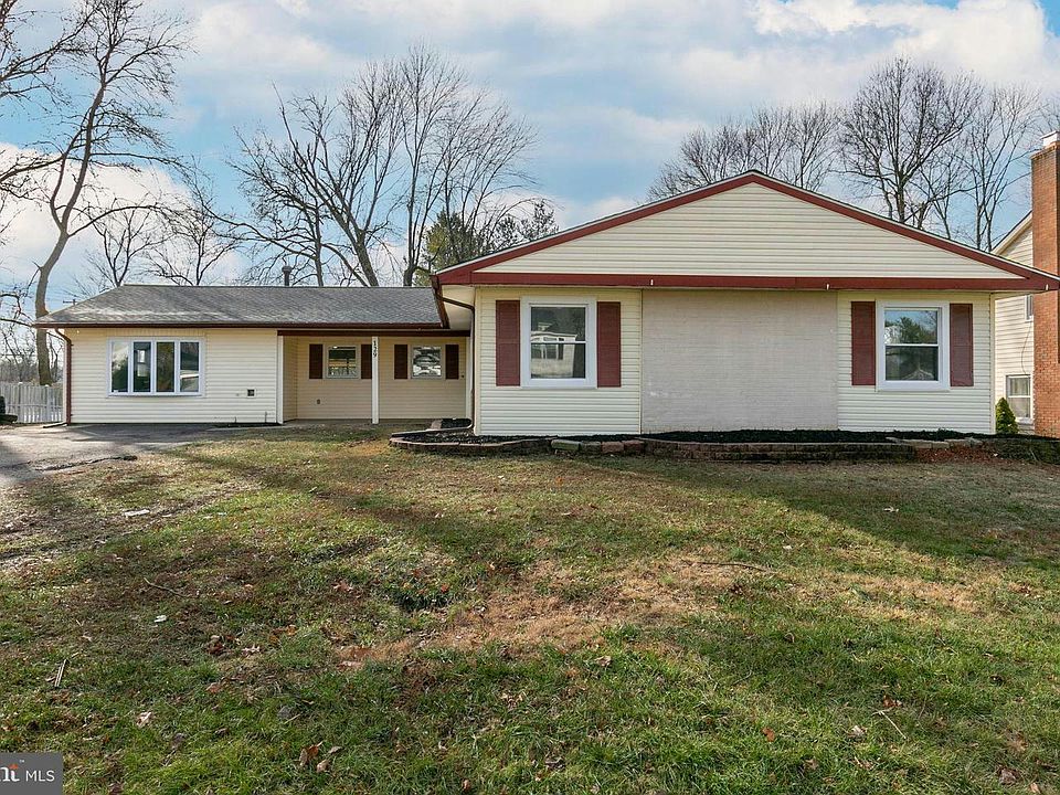 1st image of 129 New Castle Ln