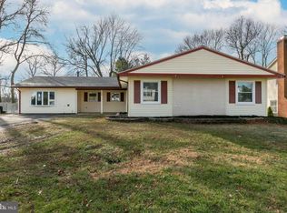 129 New Castle Ln, Willingboro, NJ 08046