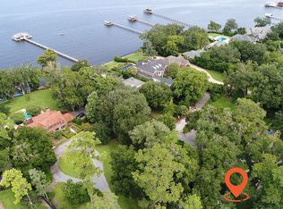 Greenridge Rd, Jacksonville, FL 32207