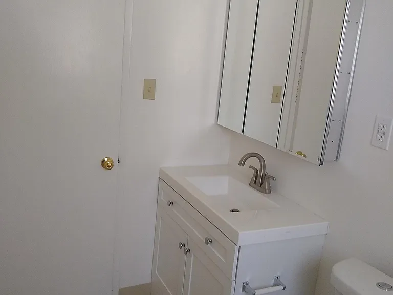 444 Villa Ter — Photo 8