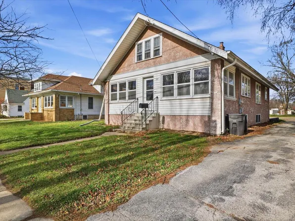 514 East Main STREET, Waterford, WI 53185