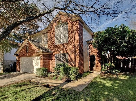 2nd image of 14845 Montoro Dr