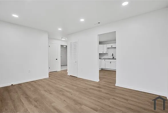 15397 Burr St — Photo 5