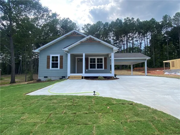 1213 N Catherine St, Walhalla, SC 29691