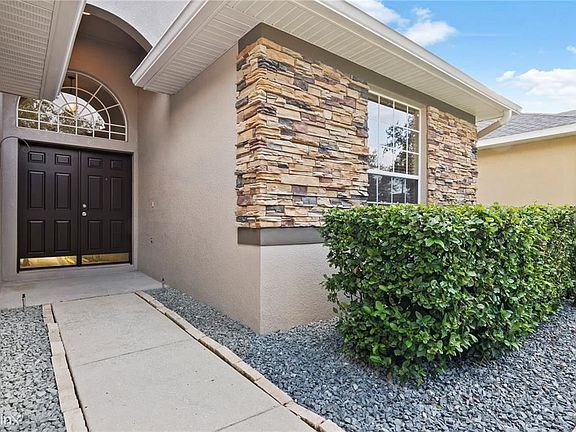 3rd image of 8232 Baywood Vista Dr