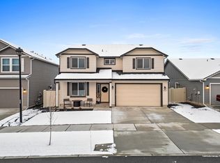 19537 E 3rd Ln, Greenacres, WA 99016