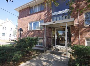 830 S 10th St APT 12, Lincoln, NE 68508