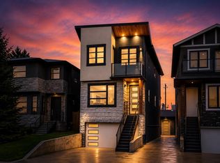 1709 E 27th St SW, Calgary, AB T3C 1L6
