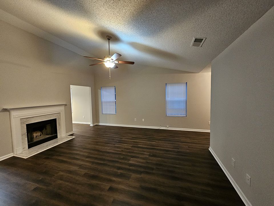 307 Willow Way Griffin, GA Zillow Apartments for Rent in Griffin