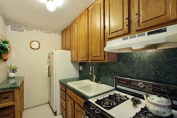 Sold by Corcoran | media 13