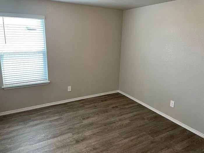 13117 Candace Way — Photo 10