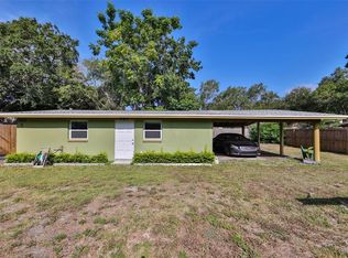 1912 Strauch Rd, Clearwater, FL 33760