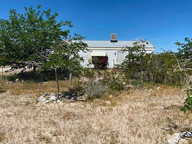 1st image of 8929 Visalia Ave