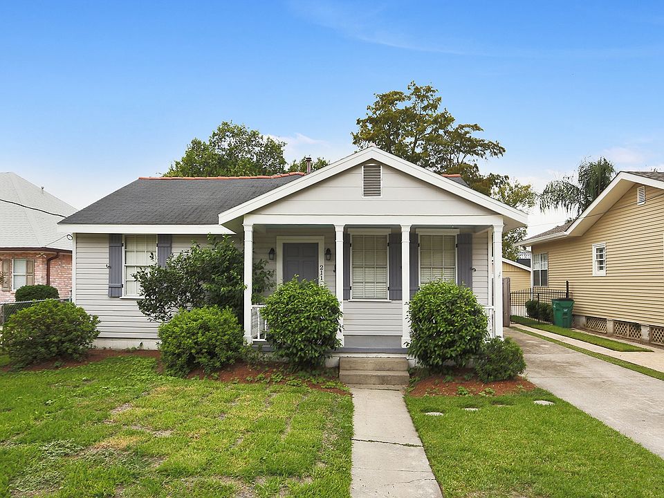 1st image of 211 Metairie Ct