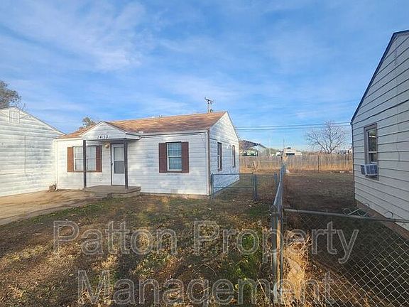 2nd image of 1413 S Nance St APT B