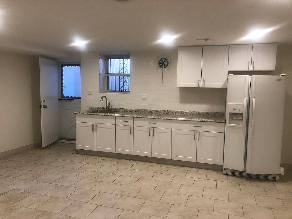 1st image of 7509 Ditmars Blvd