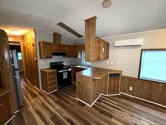 4th image of 7915 Elliott Rd Lot 28