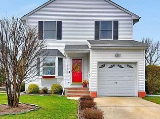 16 Dale St, Long Branch, NJ 07740