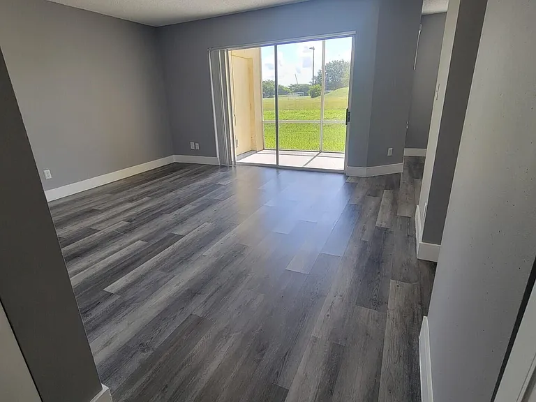 969 Coral Club Dr #969 — Photo 7