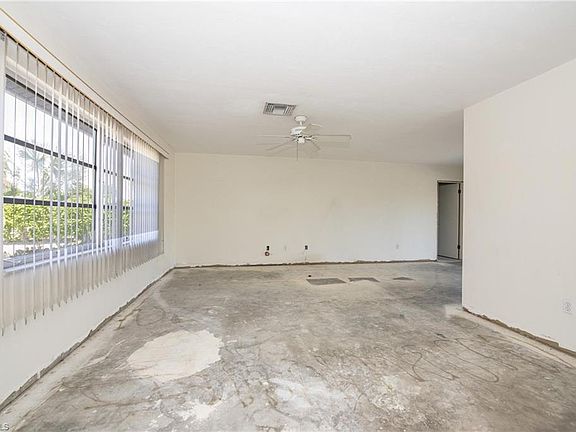 5th image of 2488 Longboat Dr