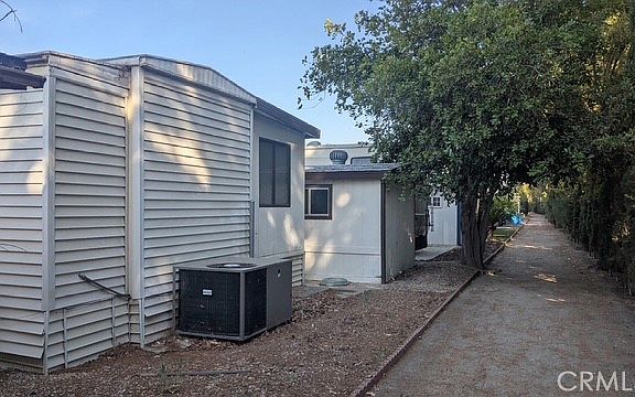 2nd image of 984 Acorn Dr Lot 59