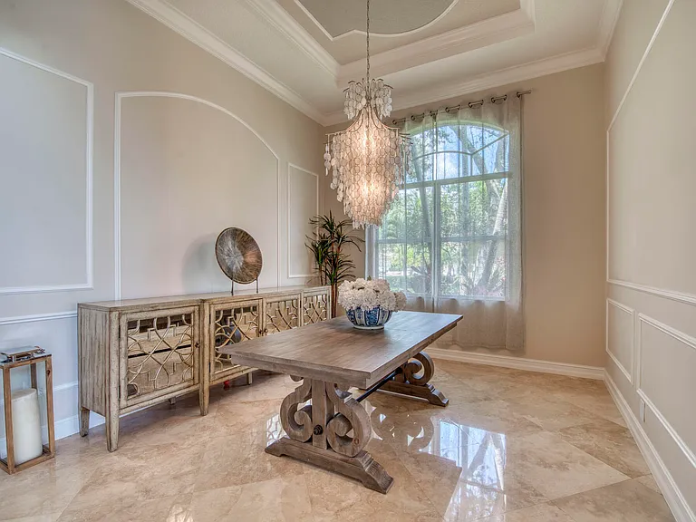 8801 Wellington View Dr — Photo 12