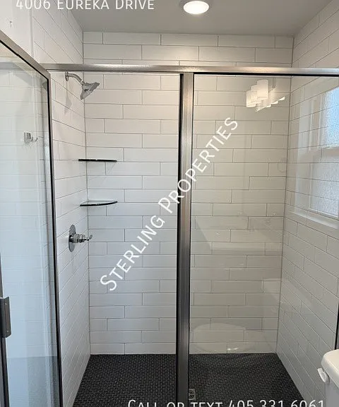 4006 Eureka Dr — Photo 34