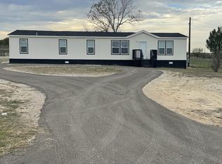 176 Prairie Trl, Rhome, TX 76078