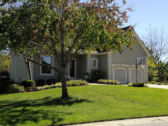 2nd image of 5113 S Cedar Crest Ct