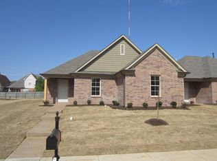 1009 Crayton Ridge Dr, Cleveland, TN 38018