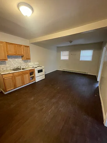 35 Pond St #4 Photo 1