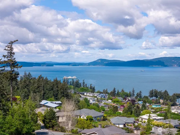 2907 17th Street, Anacortes, WA 98221