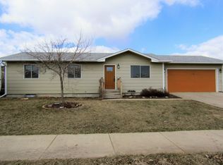 747 Lion Dr, Rapid City, SD 57701