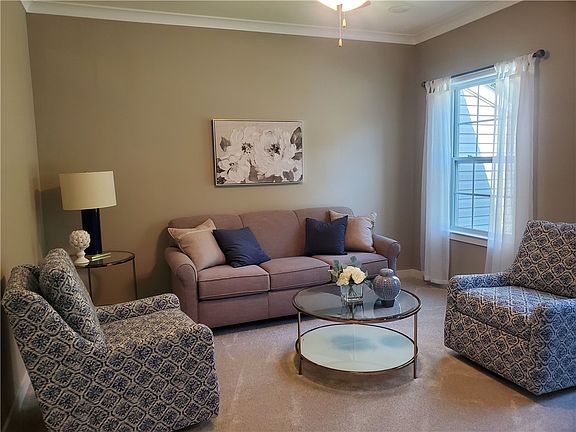 5th image of 204 Olivia Dr