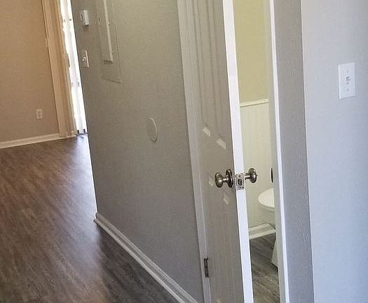 5th image of 1202A Melody Ln