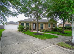 4923 Lake Georgetown Ct, Richmond, TX 77407