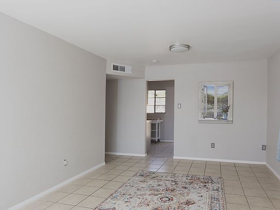 4th image of 1705 Baldwin Dr