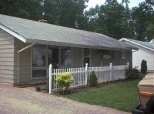 594 High Bridge Rd, Vermilion, OH 44089