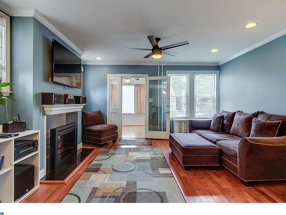 5th image of 213 Trites Ave