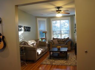 4717 N Artesian Ave #2, Chicago, IL 60625