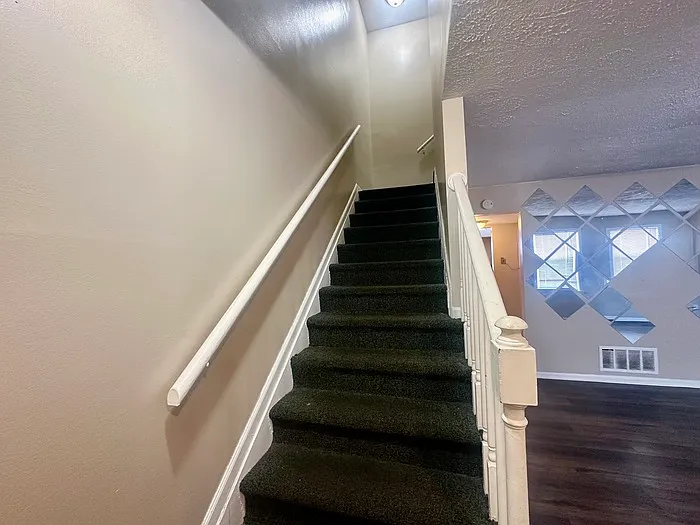 6340 Commons Dr — Photo 5