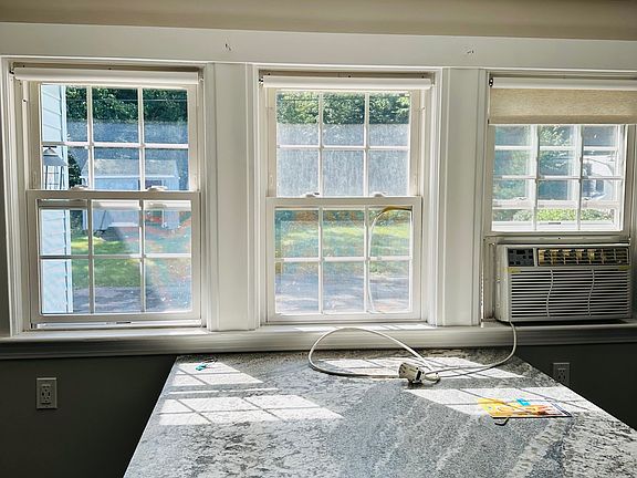 3rd image of 20 Woodland St #20